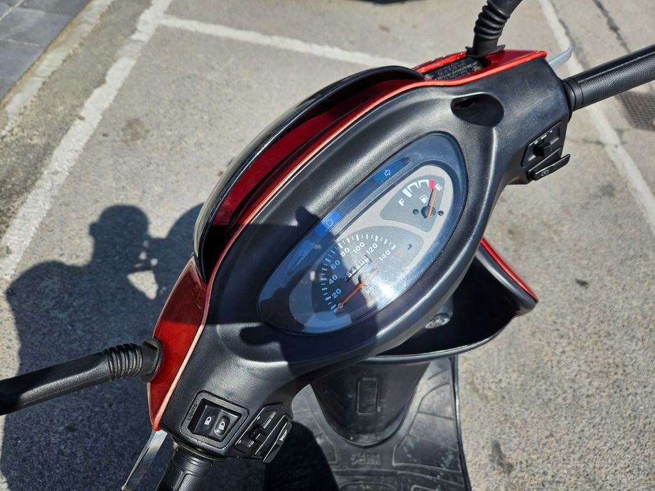 Скутер Kymco Vivio 125cc