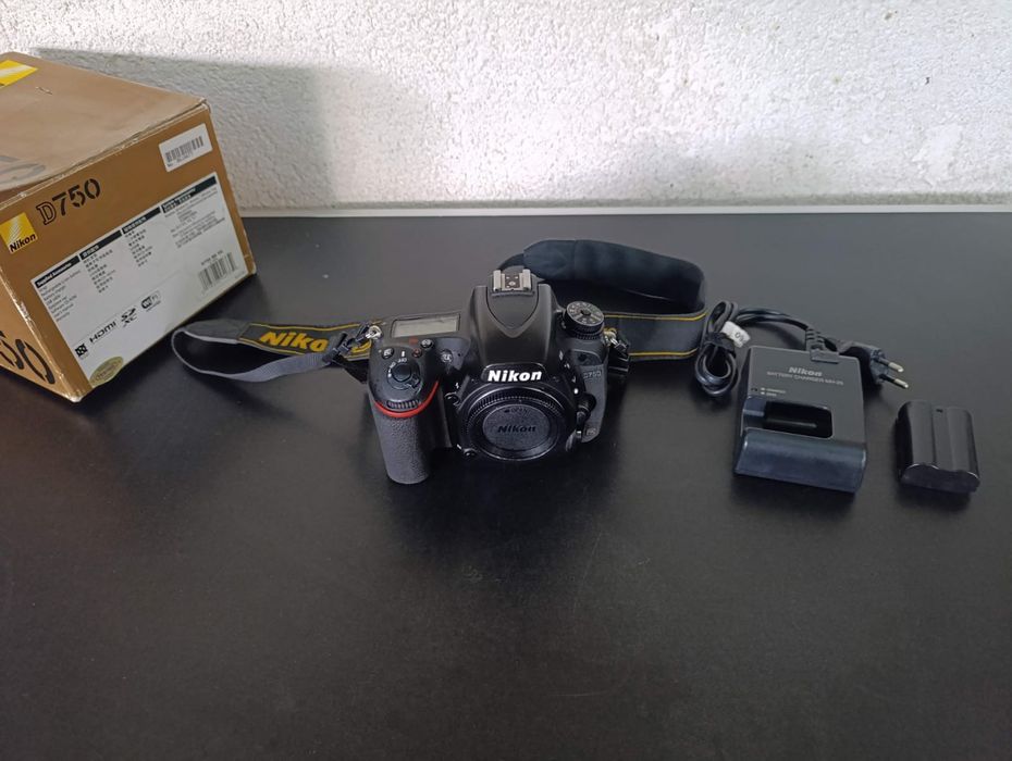 Aparat foto dslr full frame Nikon d750 81k