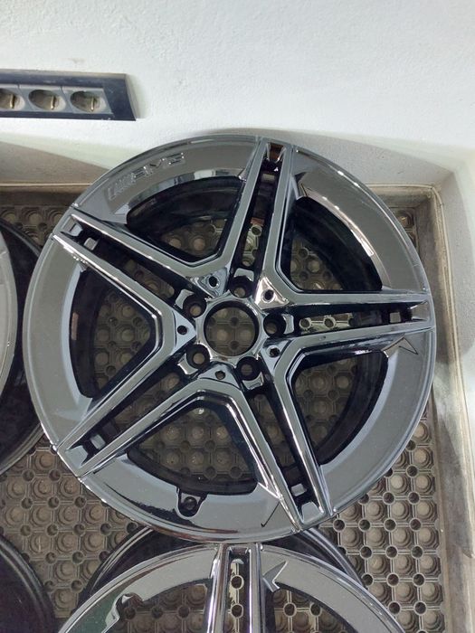 O janta / Set jante 18 originale Mercedes clasa C w205 facelift AMG / C coupe c205 / Cabrio a205