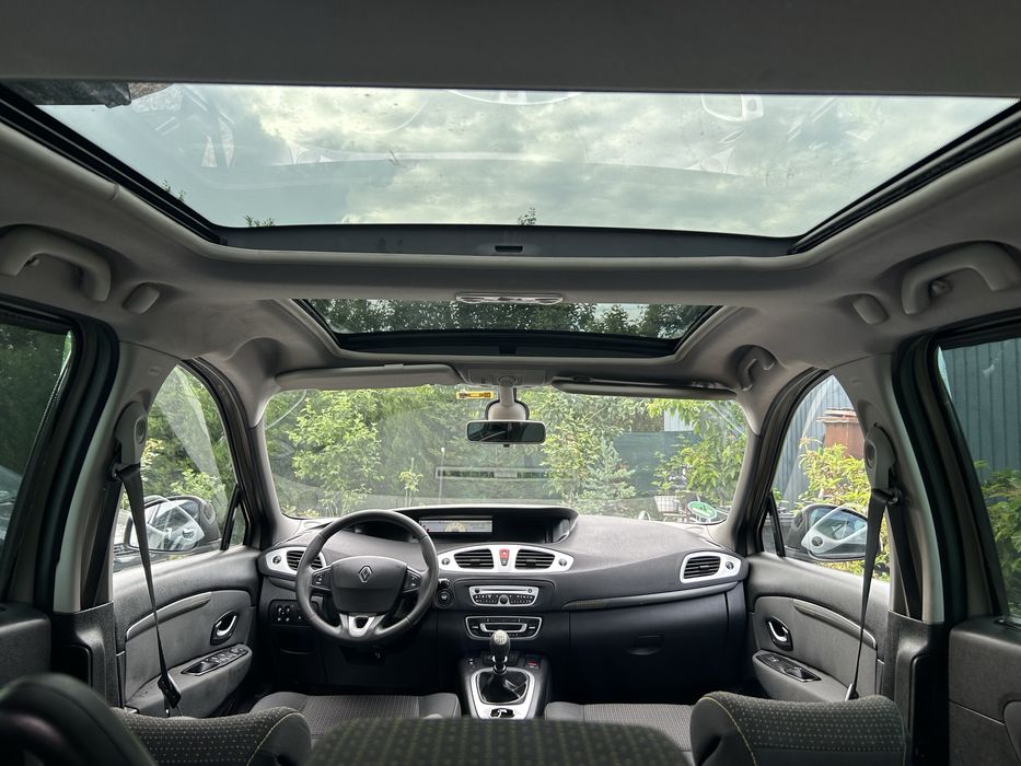 -Renault grand scenic-7locuri-panorama-2011-1.9diesel-131cai-euro5-germania adusa-