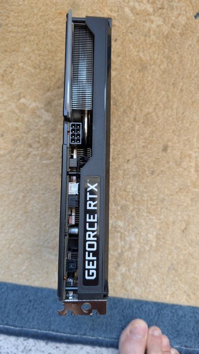 Vand placa video Rtx 3060 TI