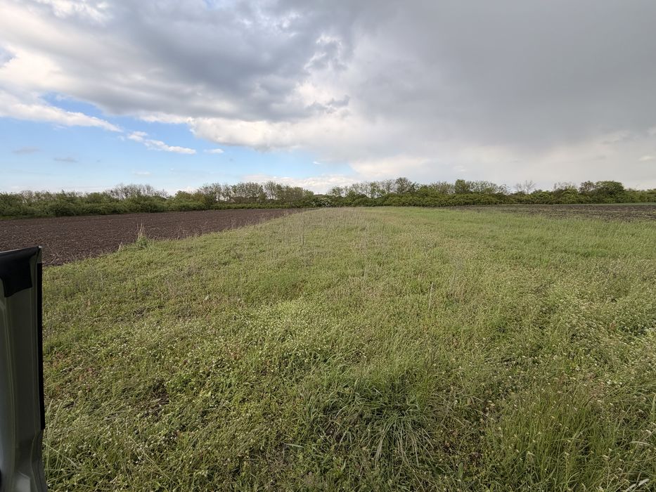 Teren intravilan (si in  rate) Cartierul nou zona  baza sportiva Sag