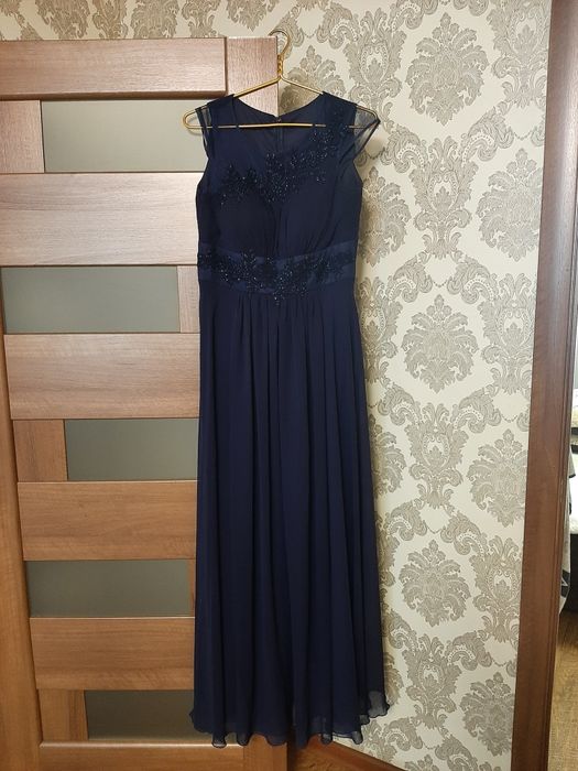 Срочно продам платье