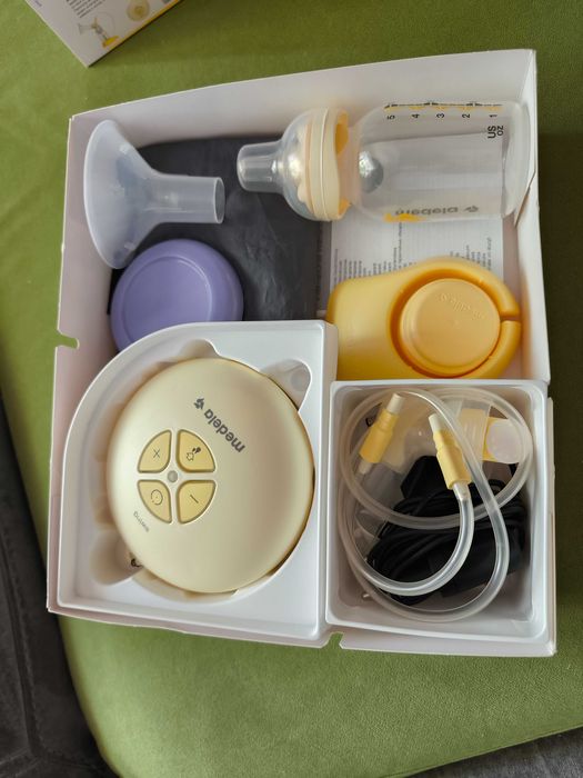Електрическа помпа за кърма Medela Swing
