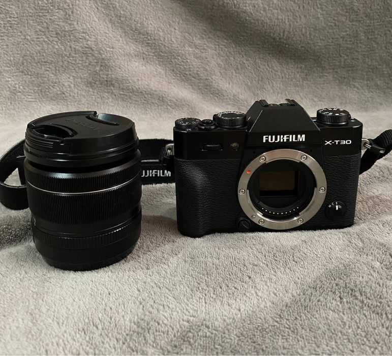 Продам фотоаппарат Fujifilm xt-30 ii