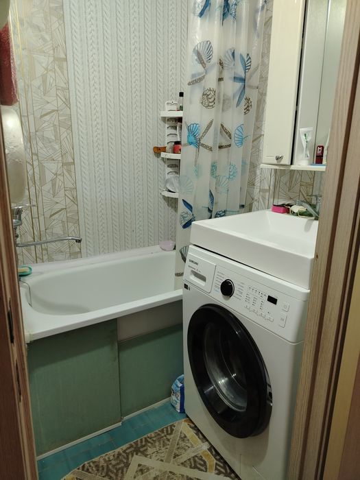 Продам  1 комнатную квартиру на химах