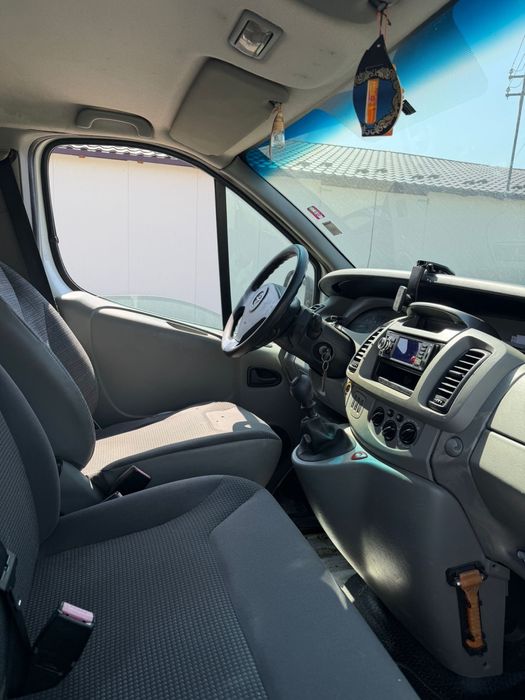 OPEL VIVARO 2.0 CDTI | Dubă marfă | Întreținută | Preț negociabil