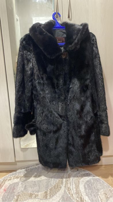 Продам норковую шубу!