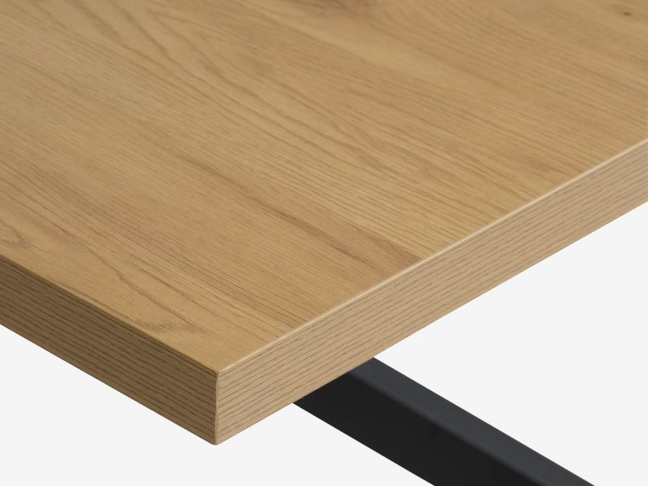 Masă NORTOFT 95x200 stejar cald/negru    model Jysk NORTOFT