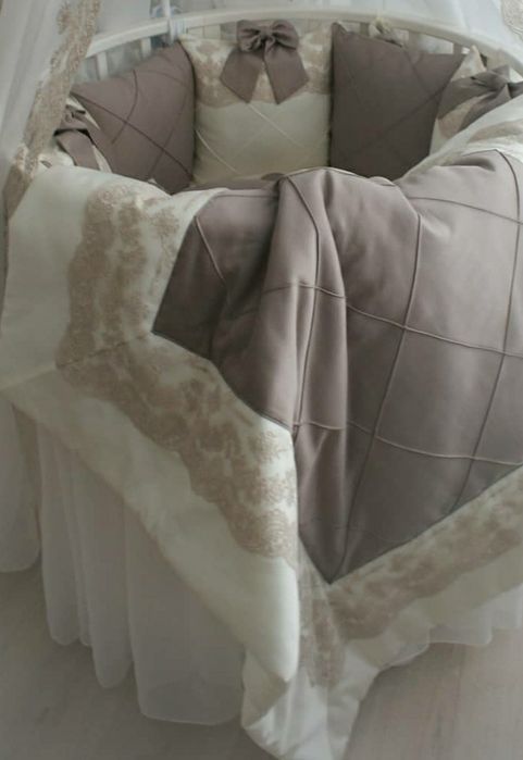 Бортики в кроватку