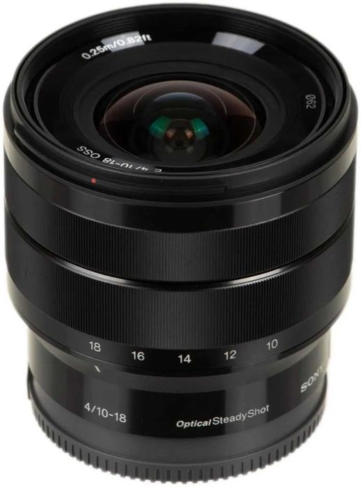 Объектив Sony E 10-18mm F4 OSS