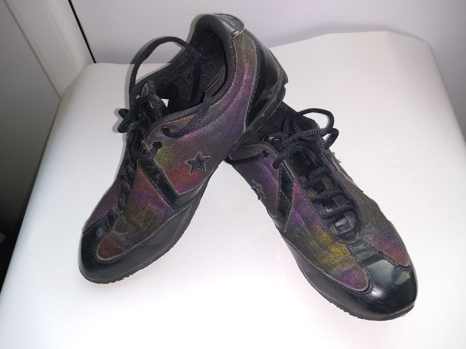 Маратонки Convers