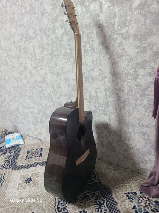 Gitara 41 razmerda yangi prafesanal