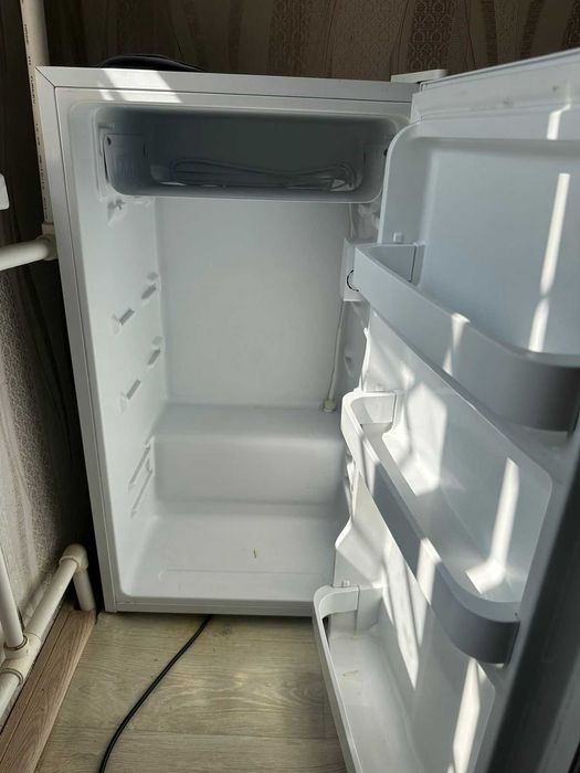 Морозильник б/у .