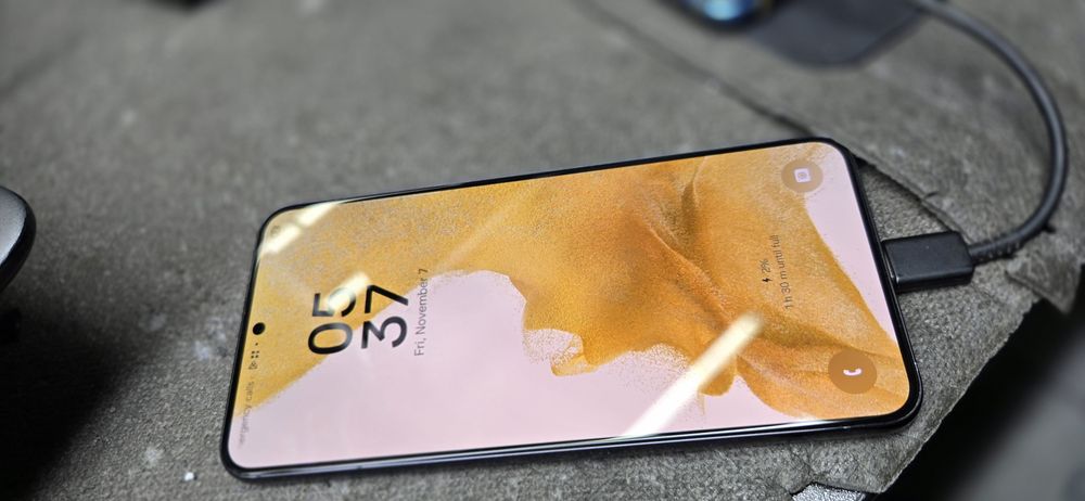 Дисплей за Samsung s22 plus(оригинален)