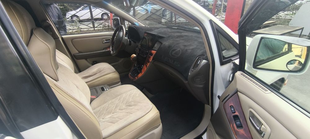 Продаётся Lexus RX300