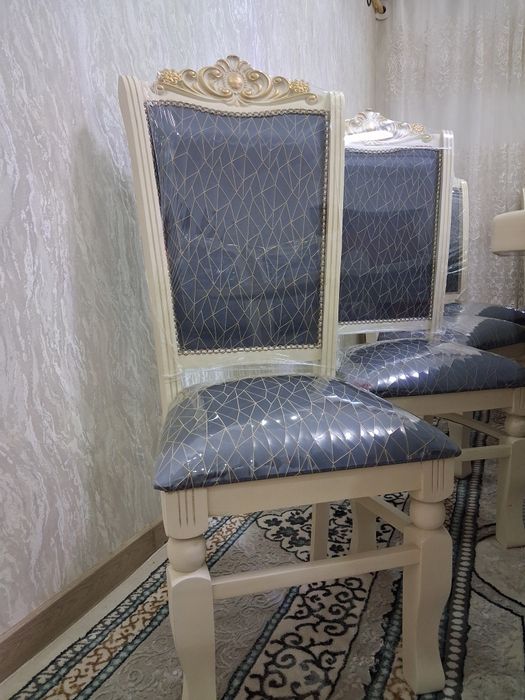 12 tali stol stullar yangi