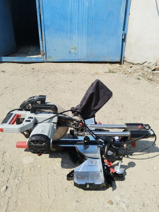 Отрезной  станок