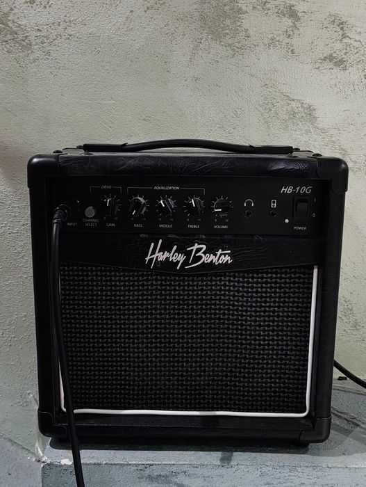 Пълен китарен комплект – поддържан фанатично, в състояние "Mint"