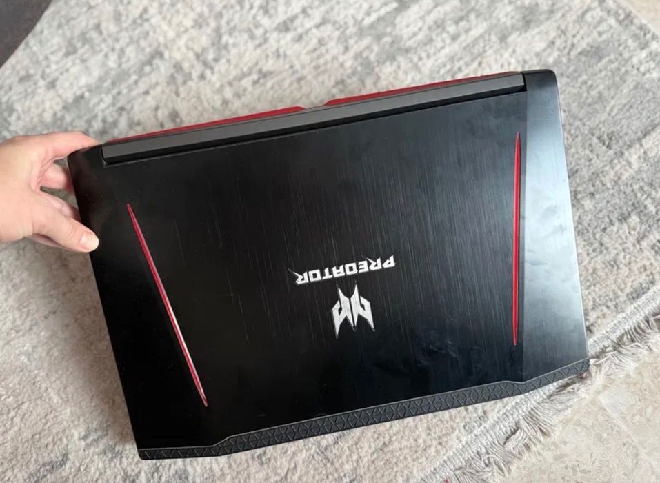 Laptop predator acer
