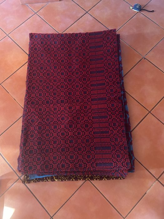 velinte tesute manual din lana