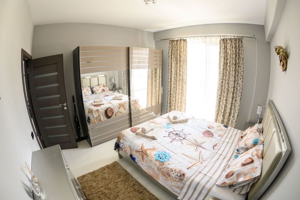 Apartament Building Stefan