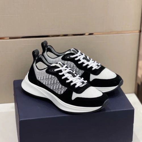 CD B30 Black/White