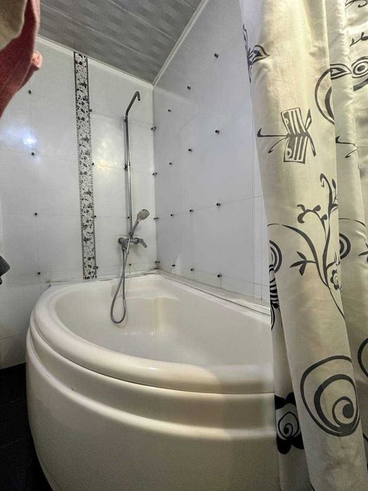 массив Ялангач, Экобазар  3комнатная