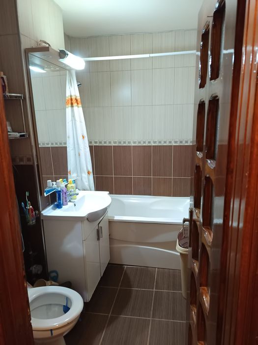 Apartament 2 camere - vânzare - suprafață totală 52 mp - strada 23 August