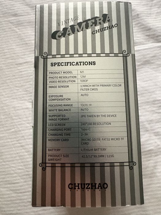 Aparat foto digital vintage