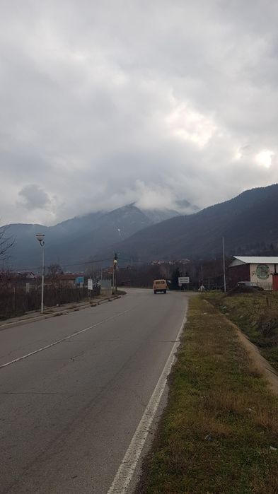 Продава парцел в гр.Дупница под Бистрица