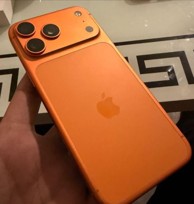 Iphone 17 pro max portocaliu 256gb