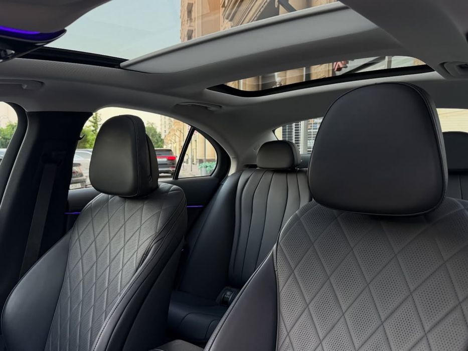 Mercedes benz W214 E350 (mild hybrid)