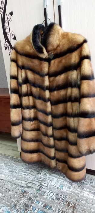 Продам норковую шубу