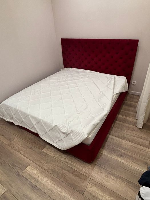 Продам кровать в хорошем состоянии с матрасом