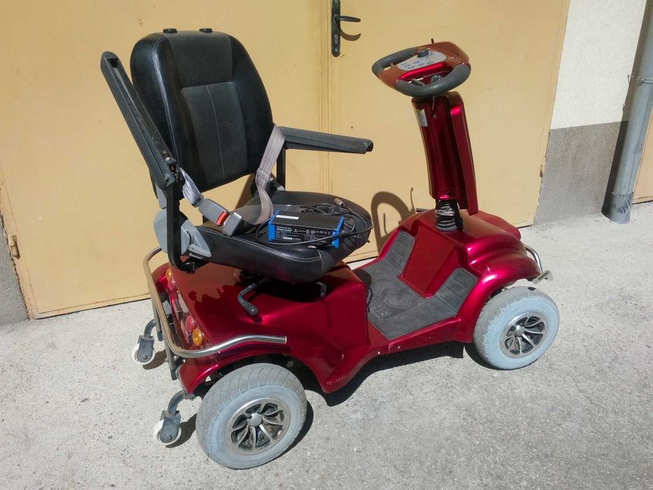 Електрическа четириколка за възрастни с мощен мотор