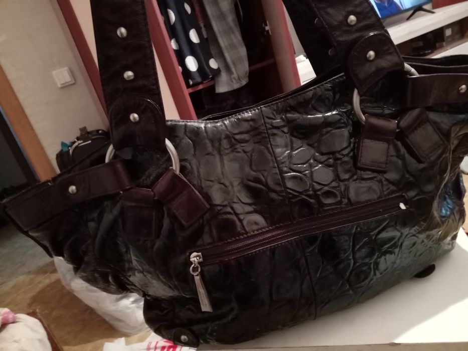 Сумочка модная кожа