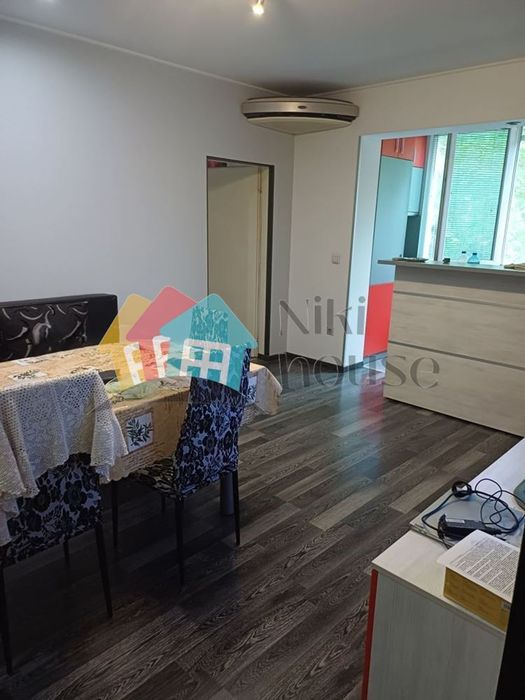 Продава се Тристаен апартамент в Варна, Аспарухово - 70 кв.м за 1958 €/кв.м - Снимка #1