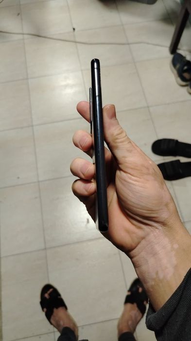 S21  pul zarur shunga sotiladi