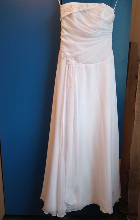 Rochie de mireasa si accesorii