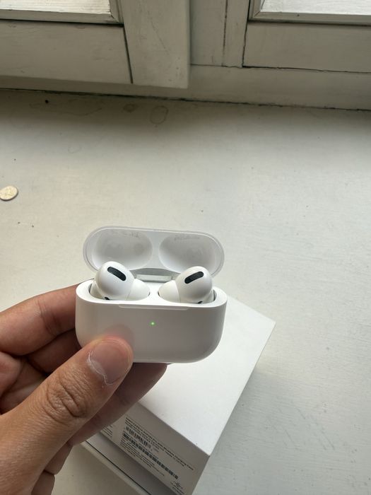 Продам airpods pro 1