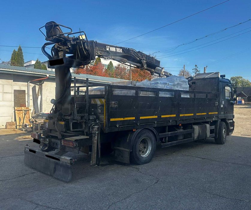 Camion cu macara Mercedes Actros și remorca.Pretul ptr remorca separat