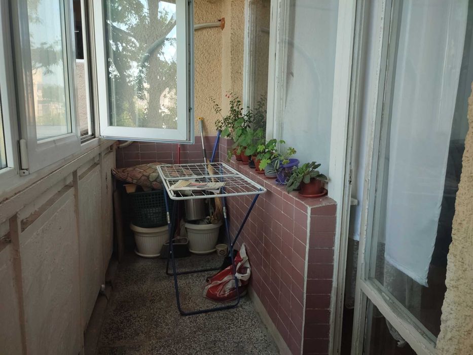 Продава се Двустаен апартамент в Търговище, Център - 74 кв.м за 931 €/кв.м - Снимка #4