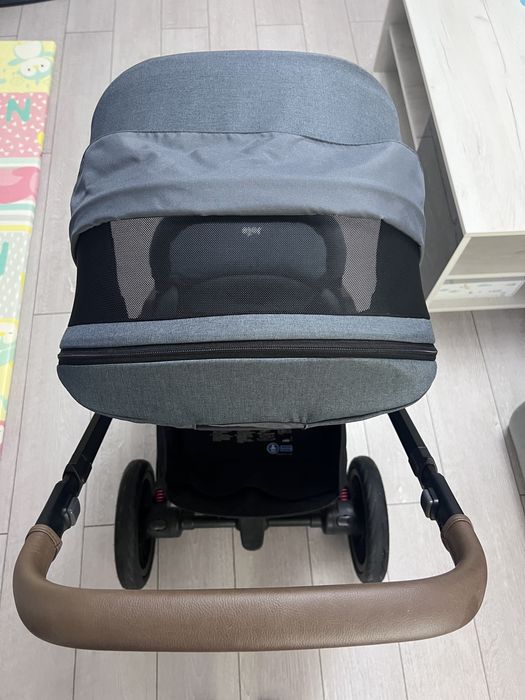 Carucior 3in1 JOIE A-Tour Chrome Dlx T1201GAMNL0, 5 puncte, 0 luni+, gri antracit-negru