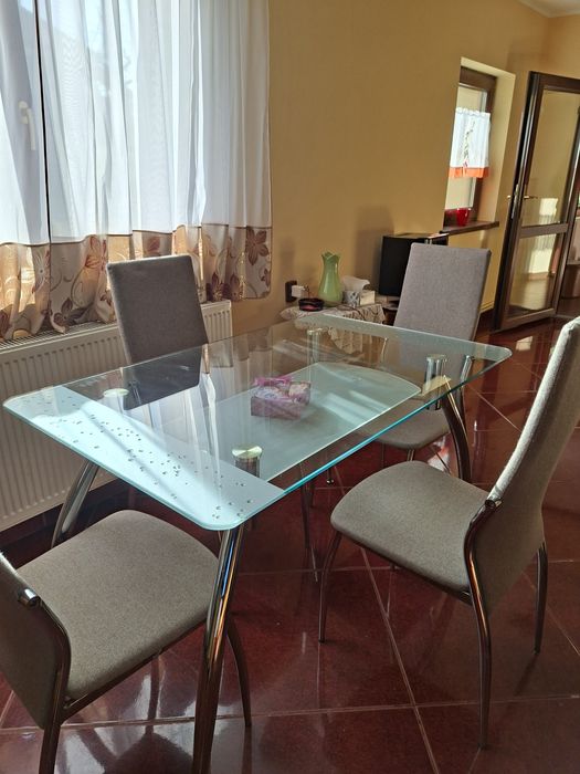 Masă bucătărie, din sticlă