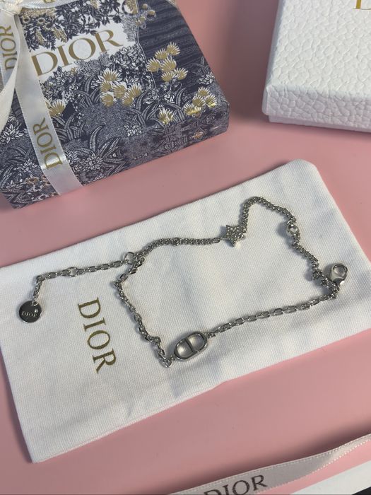 Дамска Сребърна Гривна Dior