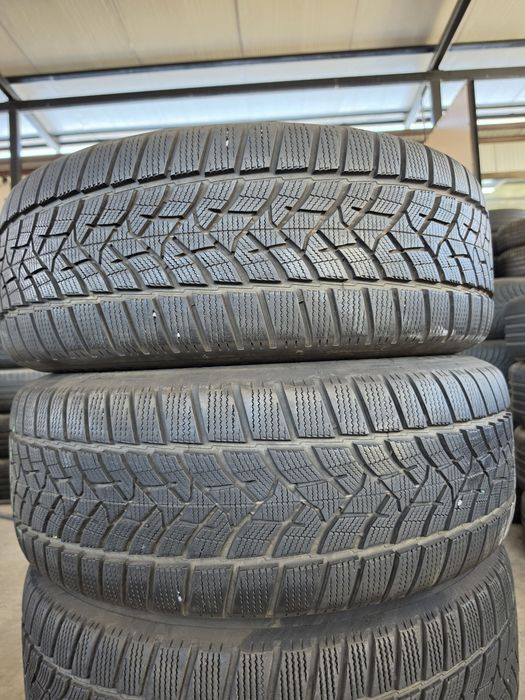 2 Броя 235/55/19 Dunlop 7,8mm