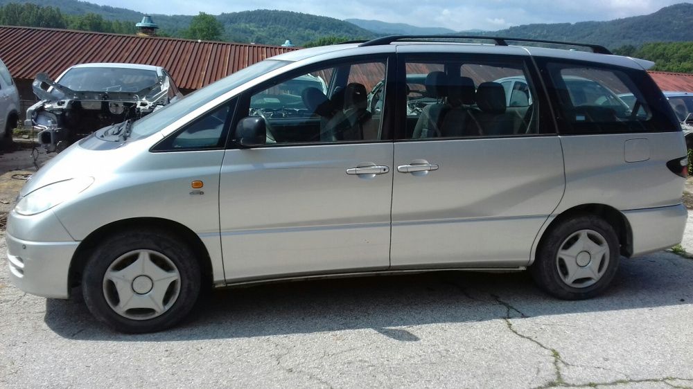 Toyota Previa 2.0D4D на части