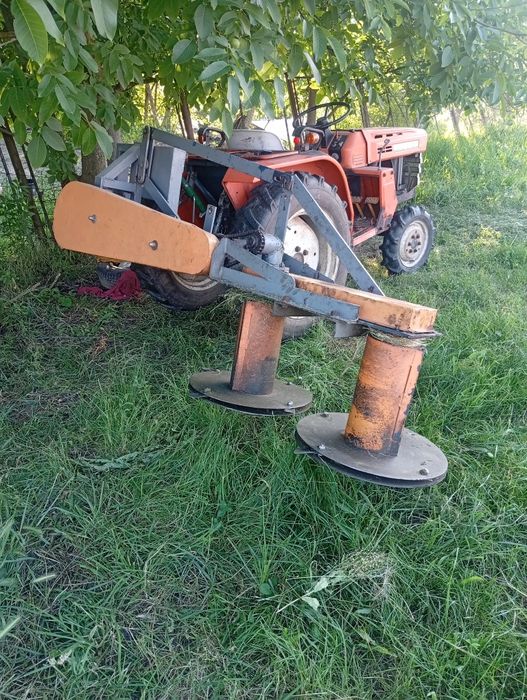 Cositoare dupa tractoras