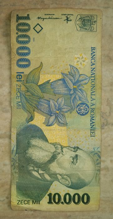 Bancnote vechi din anii 2000